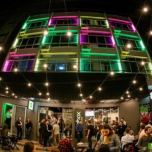 https://innbox-hotel-hostel-florianopolis.santa-catarina-brasil.com